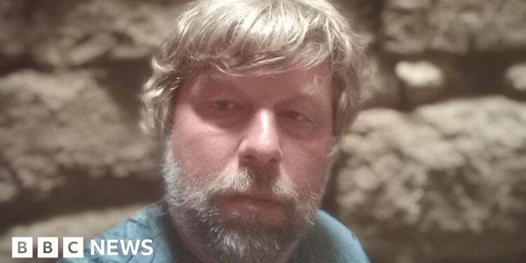 Should a top Russian archaeologist face trial for digging in occupied Crimea?