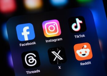 New York to require social media platforms to display mental health labels | Social Media News