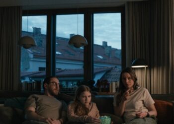 Sundance Title ‘How to Divorce During the War’ Boarded by New Europe