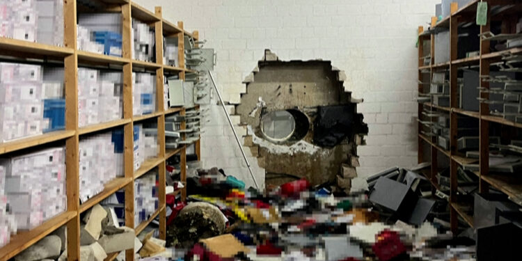 Burglars nab tens of millions in property from German bank | Banks