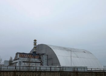 IAEA flags damage to Chornobyl nuclear plant’s protective shield in Ukraine | Russia-Ukraine war News