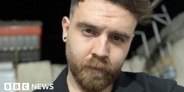 Iran denies plan to execute detained protester