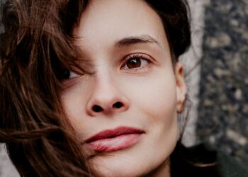 5 Best Resveratrol Supplements, According to Experts