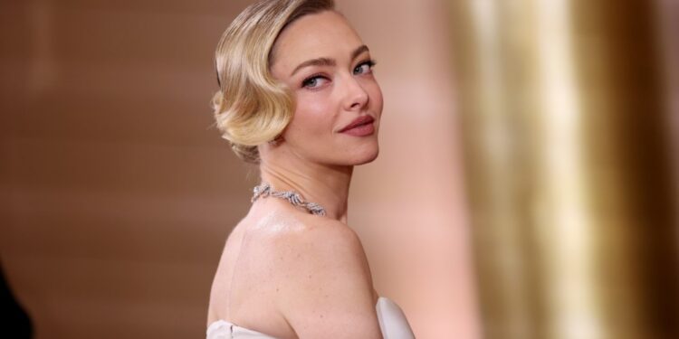 Amanda Seyfried Says Winning an Oscar Is Not Important