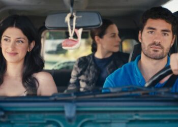 A Plain Mother-Daughter Vacation in the Throes of Grief