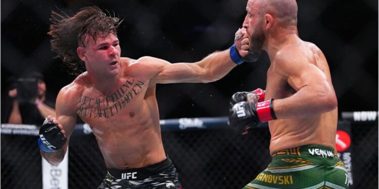 How to Watch Volkanovski vs. Lopes 2 Live Online