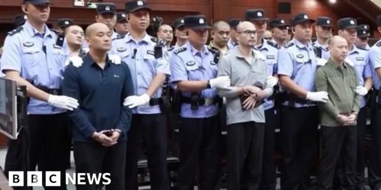 China executes four more Myanmar mafia members
