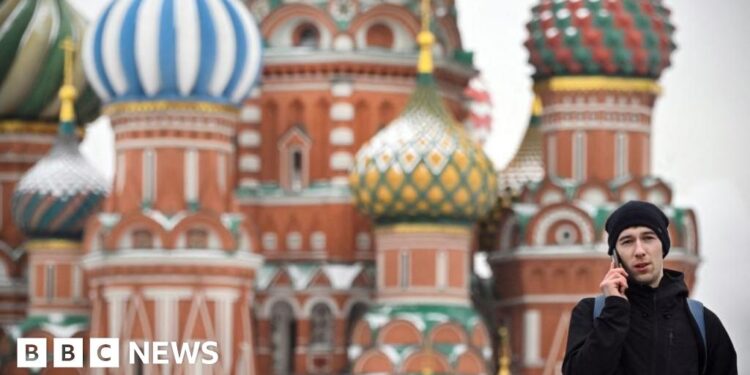 Russia moves to block WhatsApp in messaging app crackdown