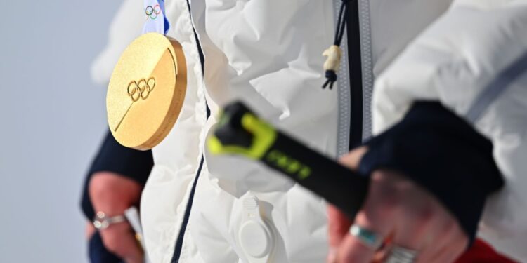 Olympics giving ‘maximum attention’ to broken medals problem