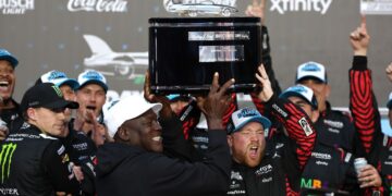 Tyler Reddick wins Daytona 500 in car owned by Michael Jordan