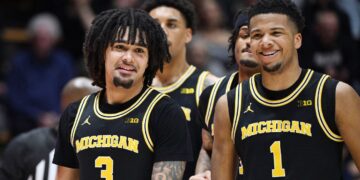 Men’s college basketball Power Rankings: A 1-2 showdown on tap this weekend