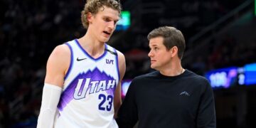 Solution for the NBA to fix its tanking problem: Count wins