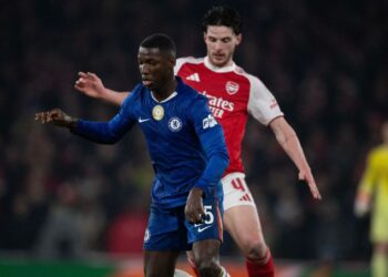 Weekend predictions: Arsenal, Bayern title bids on the line?