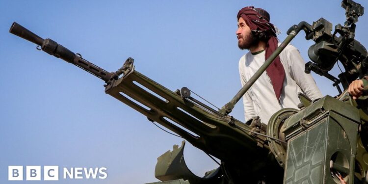 Why are Afghanistan and Pakistan fighting?