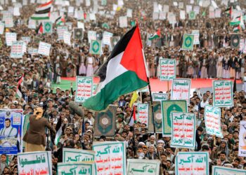 Week in Pictures: From Israeli air raids on Lebanon to bombing in Pakistan | Gaza News