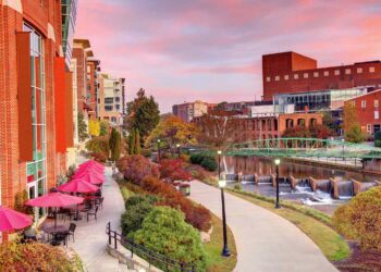 Where to Eat in Greenville, South Carolina, According to ‘Top Chef’ Judges