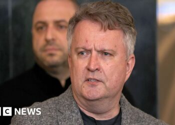 Ukraine negotiator tells BBC how it feels to sit across table from Russia