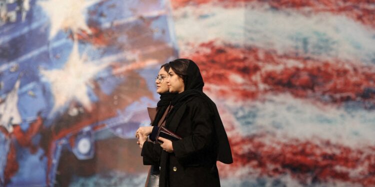 What are Iranians saying about the threat of war? | Politics