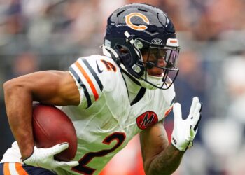 DJ Moore to Bills: Impact on Bears’ free agency, draft, more