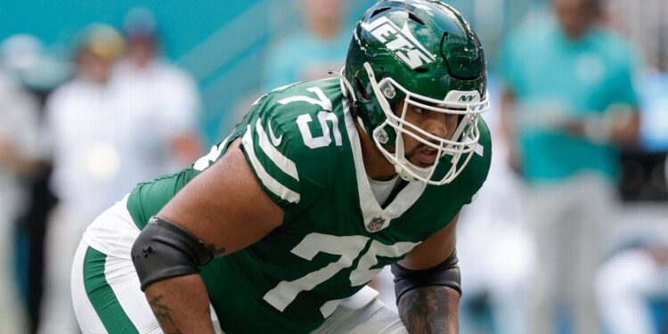 2026 NFL free agency live updates: Signings, trades, rumors