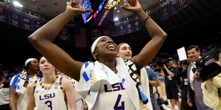 Women’s March Madness 2026: Previews, live updates, analysis from Friday’s Sweet 16