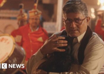 The heartwarming tale of a father, a daughter, and a wedding band wowing India