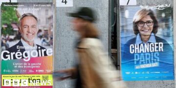 Socialists battle to hold Paris as France holds mayoral elections