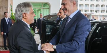 Pakistan hosts four-nation bid to encourage US, Iran towards diplomacy | US-Israel war on Iran News