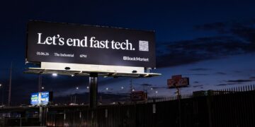 These Official ChromeOS Flex USB Sticks Can Give Your Old Mac or Windows PC a Second Life