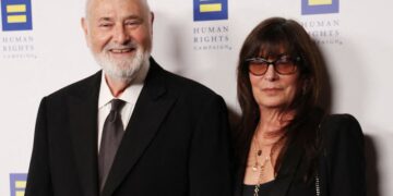 Rob and Michele Reiner Remembered at Human Rights Campaign Gala