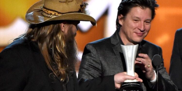 Bluegrass Singer and Hit Country Songwriter Was 64