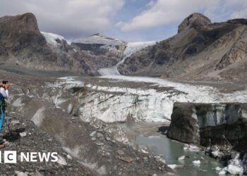 Austrian glaciers disintegrating due to climate change, say scientists