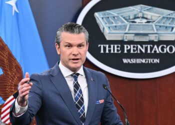 US judge sides with New York Times against Pentagon journalism policies | Donald Trump News