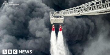 Ukraine-Hungary oil pipeline row threatens EU loan