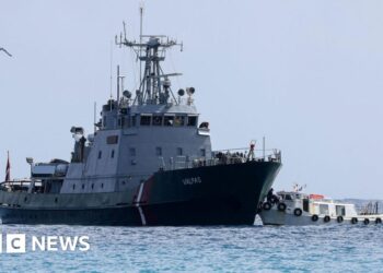 Twenty-two migrants die off Greek coast after six days at sea