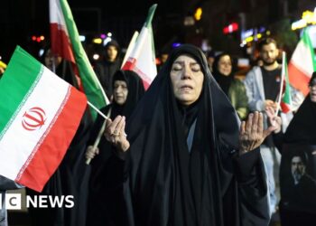 Trump’s Iran strategy is to pursue two off-ramps at once