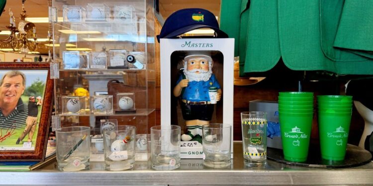 How a lawn gnome became the hottest item at the Masters