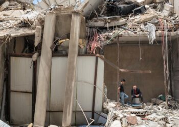 Iran war live: Trump says Tehran wants end to blockade; Israel kills medics | US-Israel war on Iran News