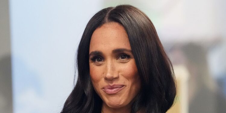 Meghan Markle Adds Some Personal Touches to Her Australia Tour Wardrobe