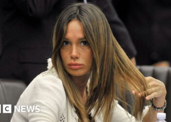 Ex-TV showgirl's pardon at centre of widening Italian scandal