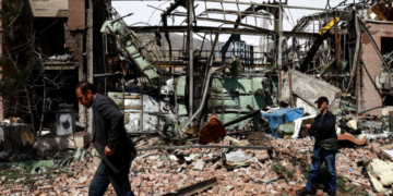 US and Iran trade threats to unleash ‘hell’ as search for US airman continues