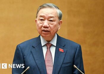 Vietnam's leader To Lam strengthens power in unanimous assembly vote