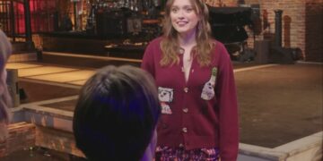 Aimee Lou Wood Pokes Fun at ‘SNL’ Teeth Sketch Ahead of Hosting in U.K