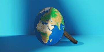 How the Internet Broke Everyone’s Bullshit Detectors