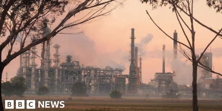 'Unprecedented' fire at Australian oil refinery to affect nation's petrol supplies