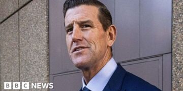 Australia's most decorated living soldier released on bail over war crime charges