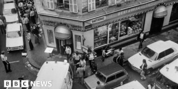 Palestinians hand over suspect in 1982 attack on Jewish restaurant in Paris