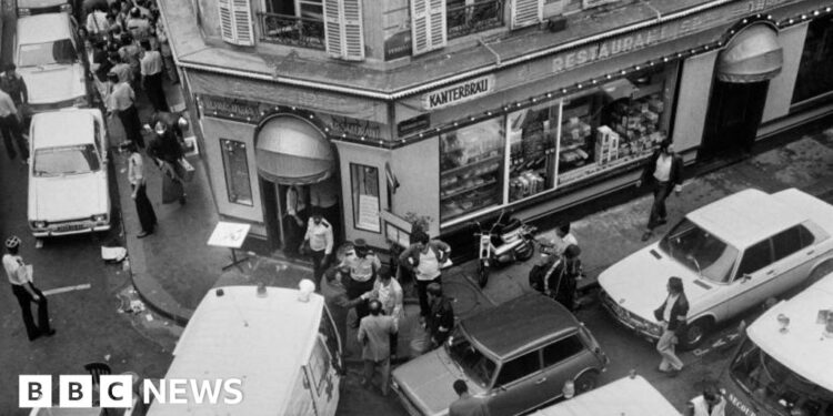 Palestinians hand over suspect in 1982 attack on Jewish restaurant in Paris