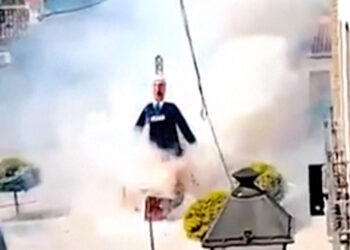 Israel reprimands Spanish diplomat over detonation of Netanyahu effigy | Benjamin Netanyahu