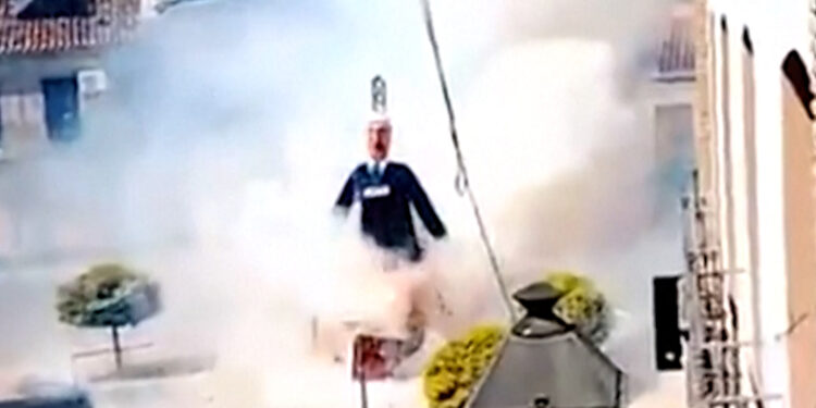 Israel reprimands Spanish diplomat over detonation of Netanyahu effigy | Benjamin Netanyahu